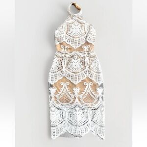 Lulu's White and Tan Strapless Lace Dress